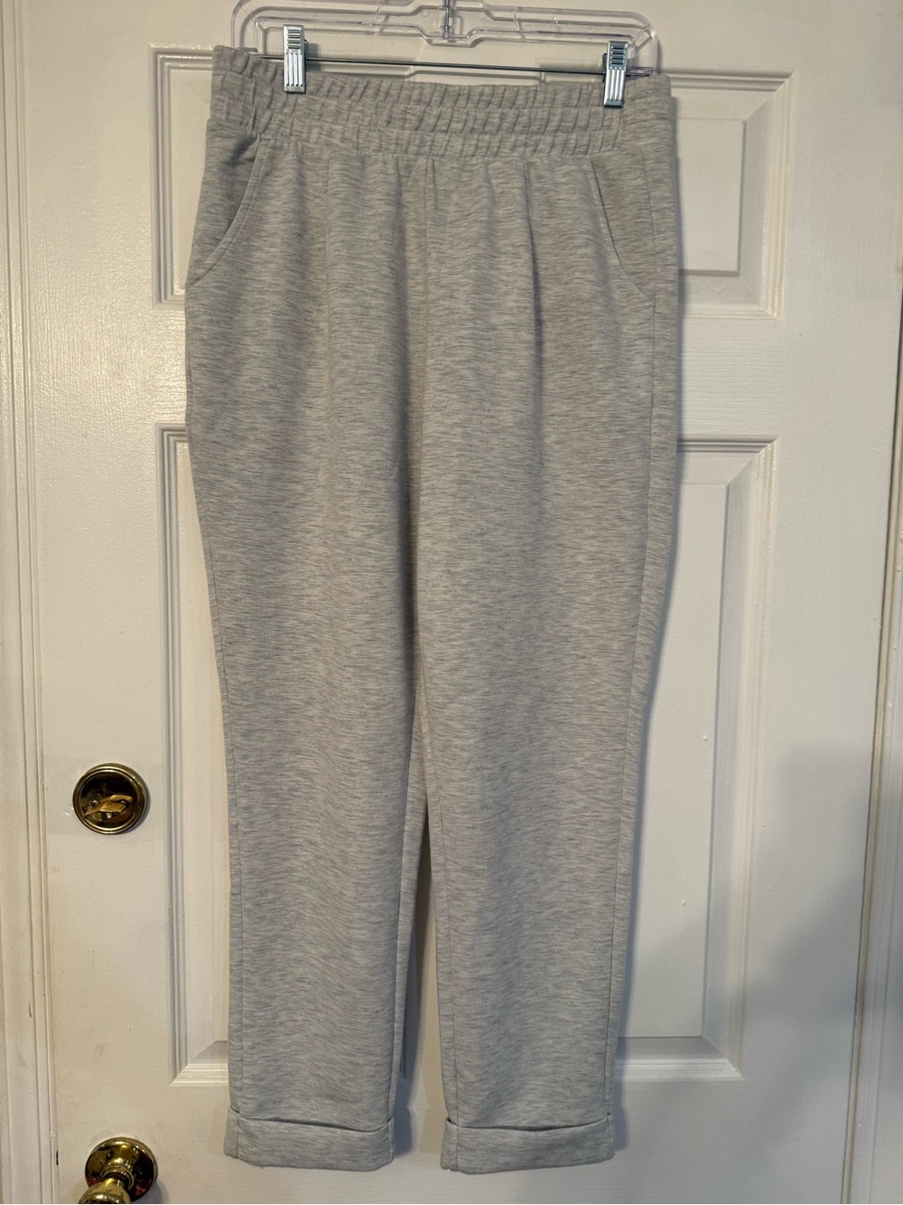 Yogalicious Heather Gray Knit Jogger Pants